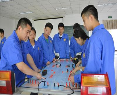 汽车技术服务与营销 双轮驱动，重塑行业新价值